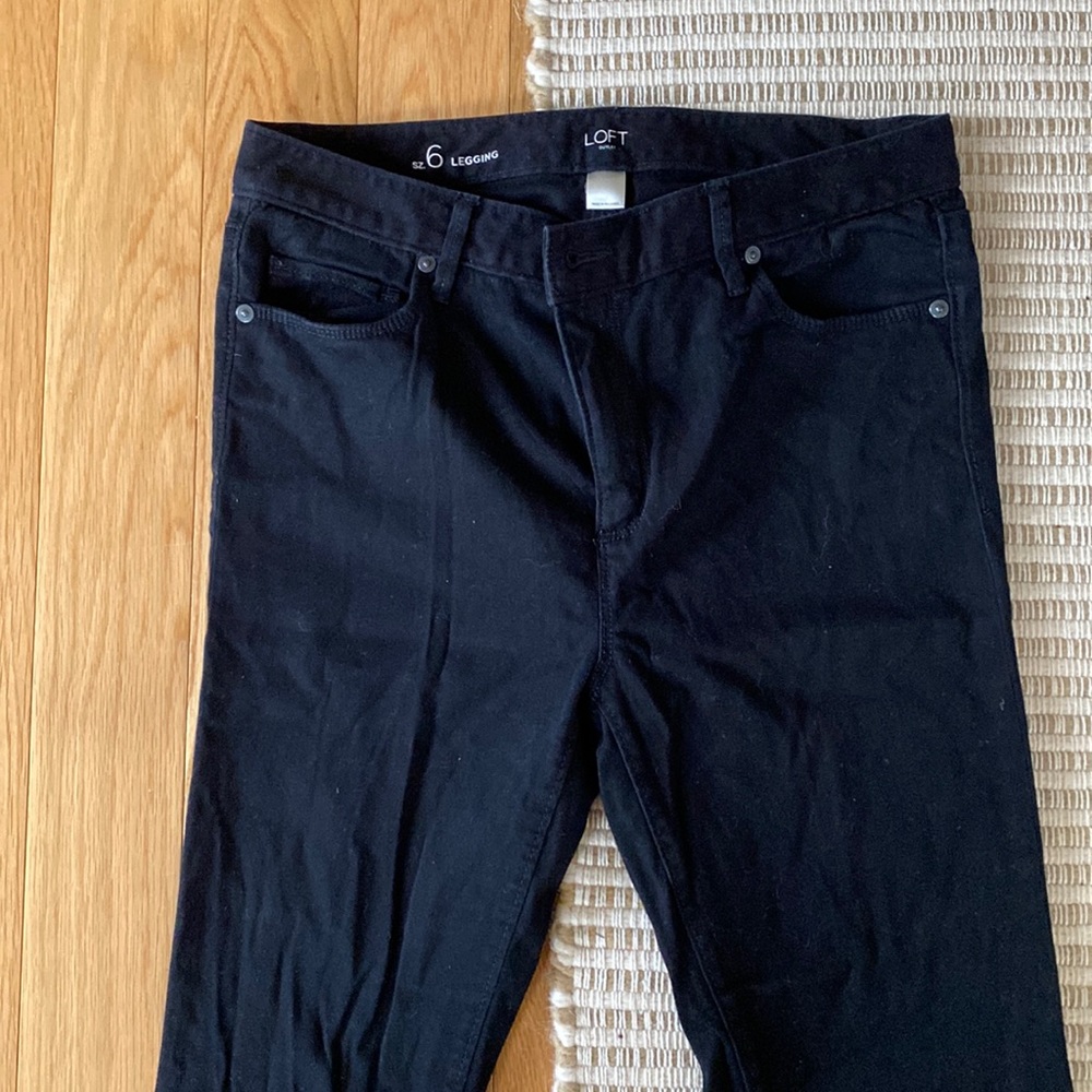 Black legging style pants
